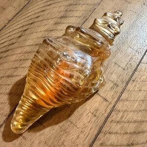 Avon Glass Seashell honeysuckle foaming bath